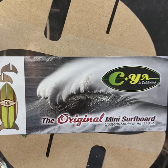 Hand Made in California’s The Original Mini Surfboard with Elvis on The Board - Picture 6 of 6